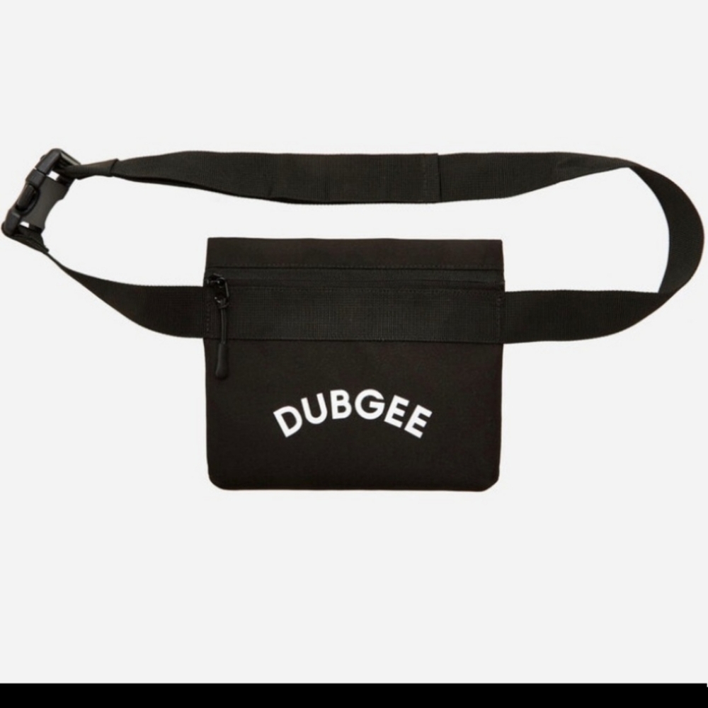 DUBGEE BY WHOOPI BLACK FANNY PACK